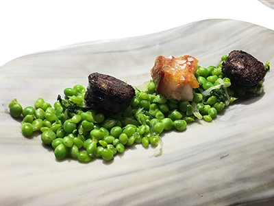 nandu-pesols-ofegats-amb-butifarra-negra-i-cansalada