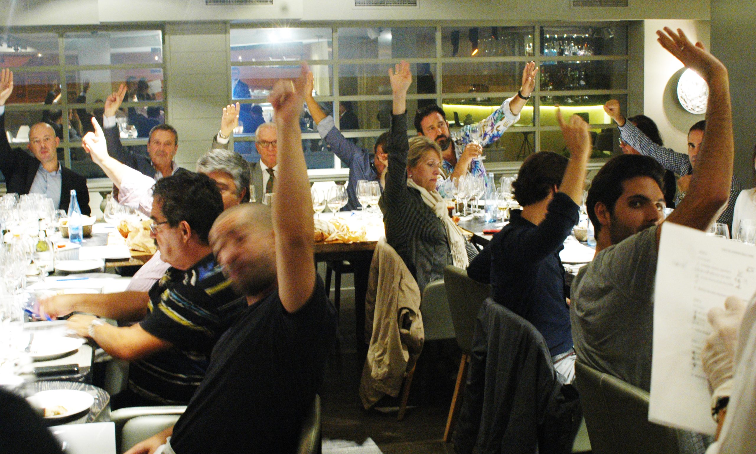 Els assistents van votar per tal d'escollir 9 formatges